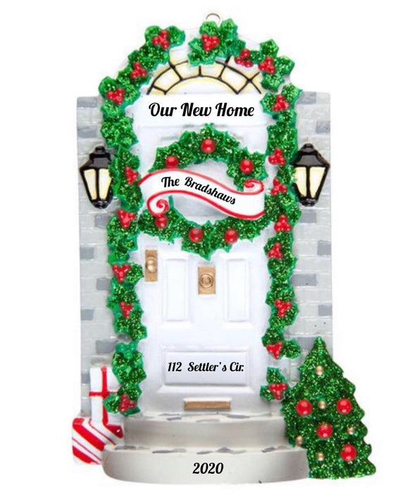 A Festive Christmas Door Ornament - ornaments 365